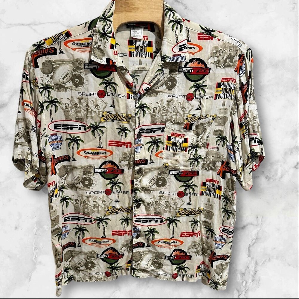 ESPN‎ Zone Men's Short Sleeve Button Down Shirt Sports Pattern Size XL